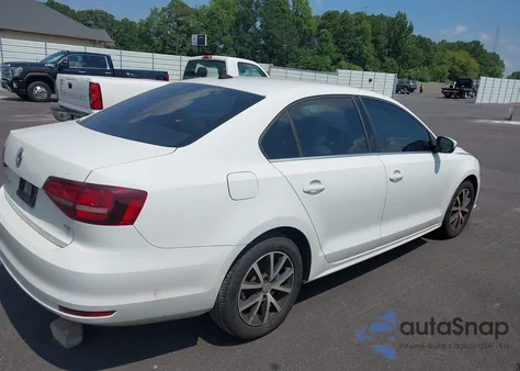 2017 Volkswagen Jetta 1.4T Se из США, поврежденный, VIN 3VWDB7AJ0HM245415